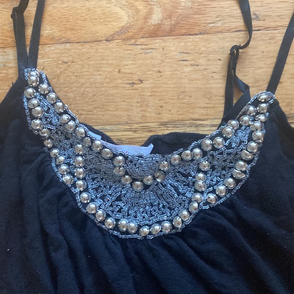 Candie’s Black Beaded Loose Camisole Top - Picture 3 of 6